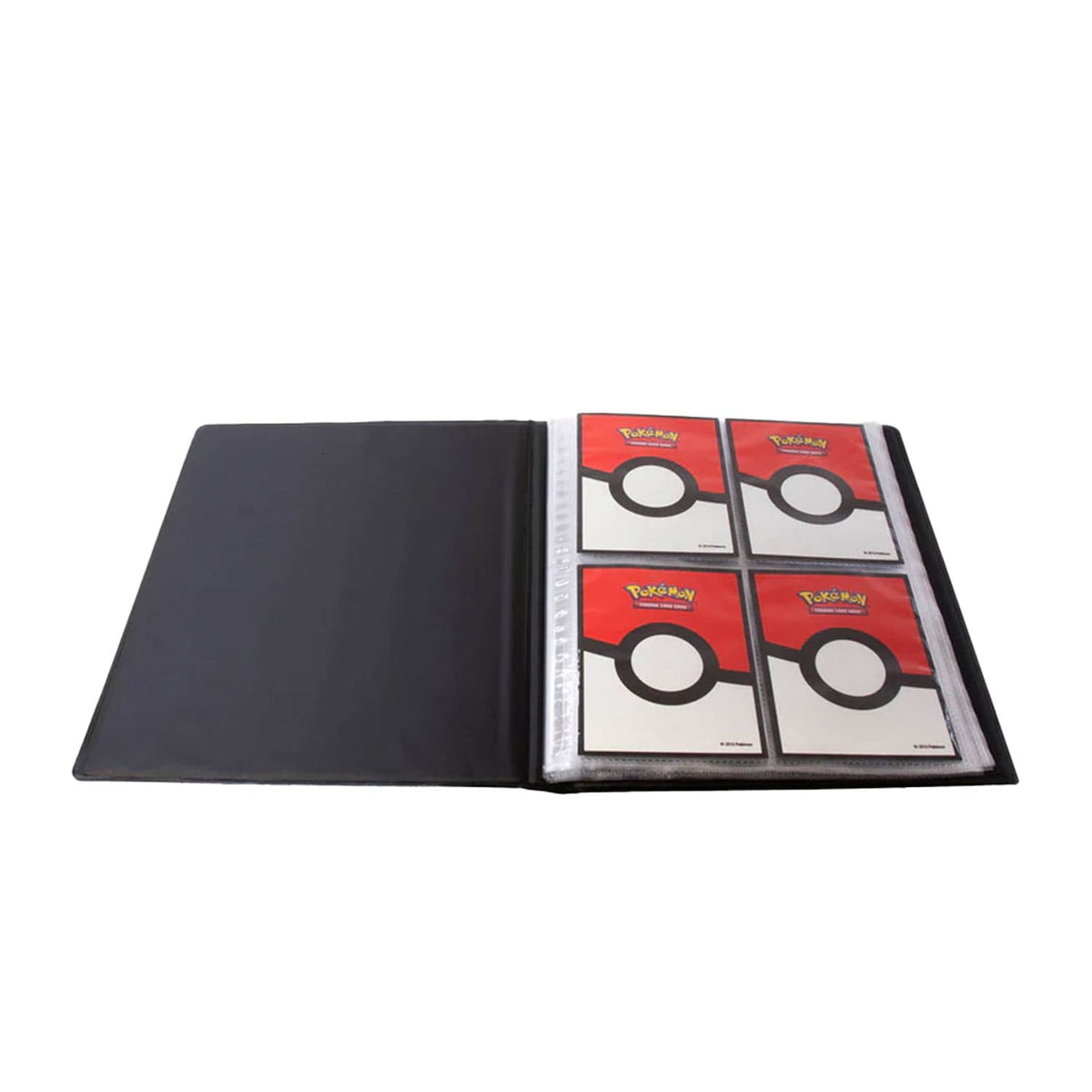 4 Karten pro Seite im Binder, einfach sortiert bis zu 40 Karten Platz, zweifach bis 80 Karten.